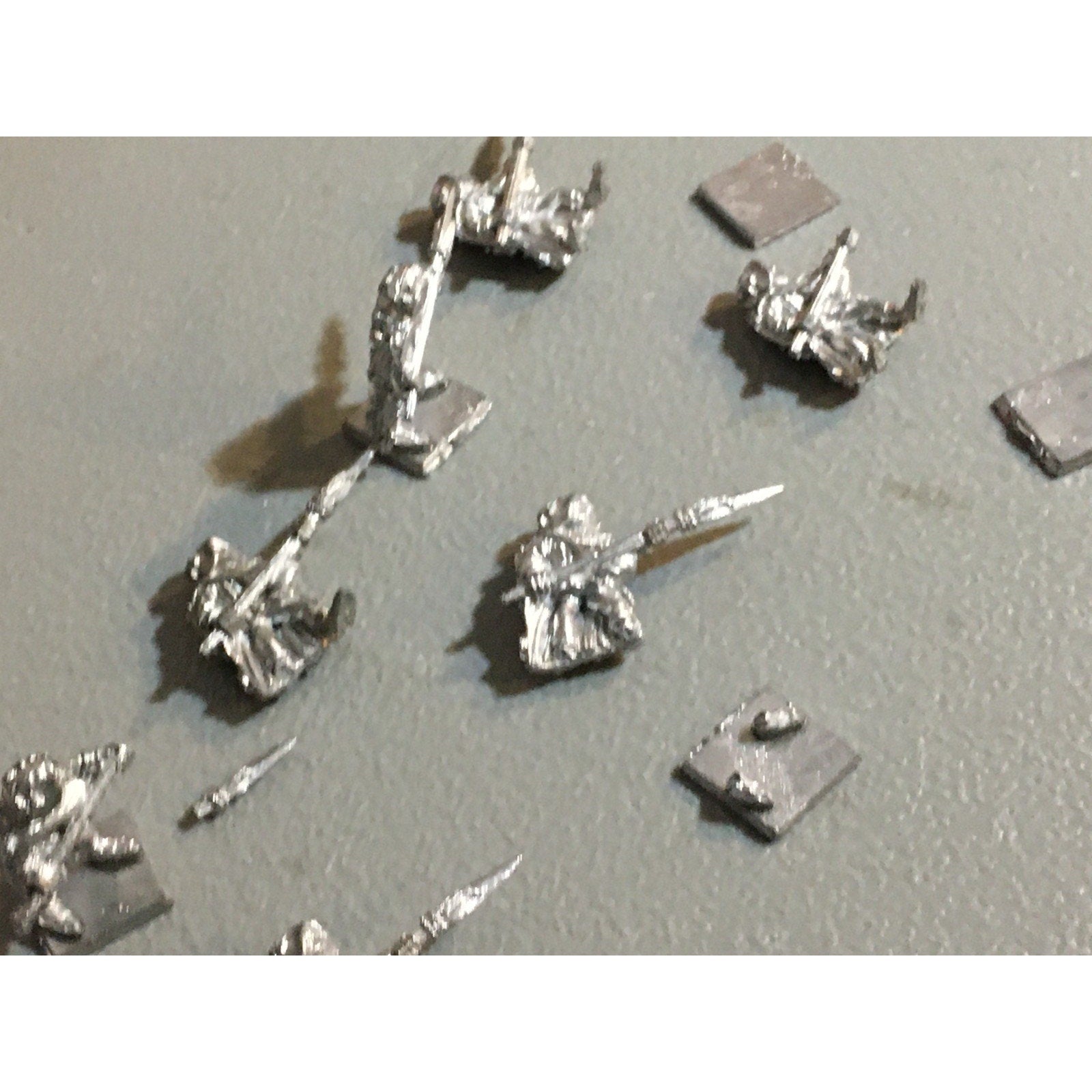 A24879 UNKNOWN METAL MINIATURES TABLETOP WARGAMES 8 PK HUMAN SPEARMEN