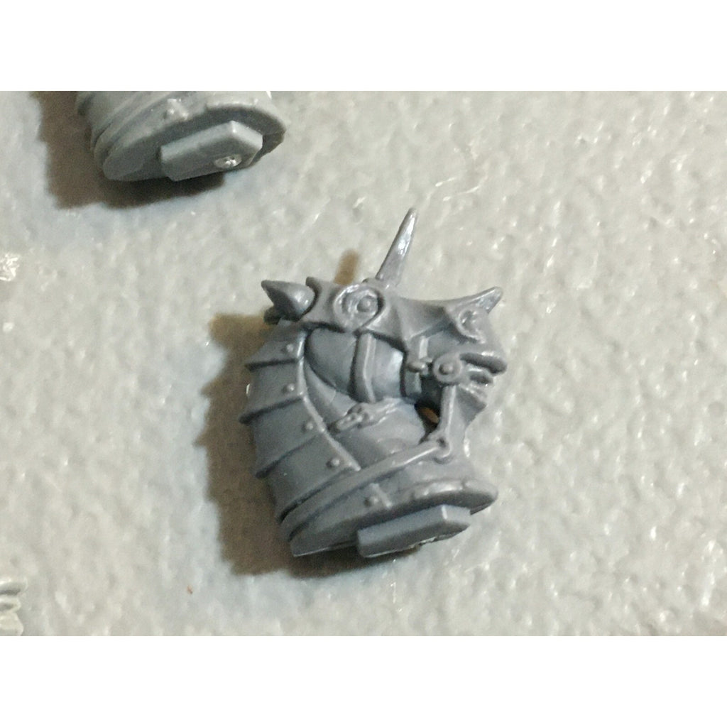 A23197 WARHAMMER FANTASY THE EMPIRE BITS LOT HORSE HEADS GW GAMES WORKSHOP