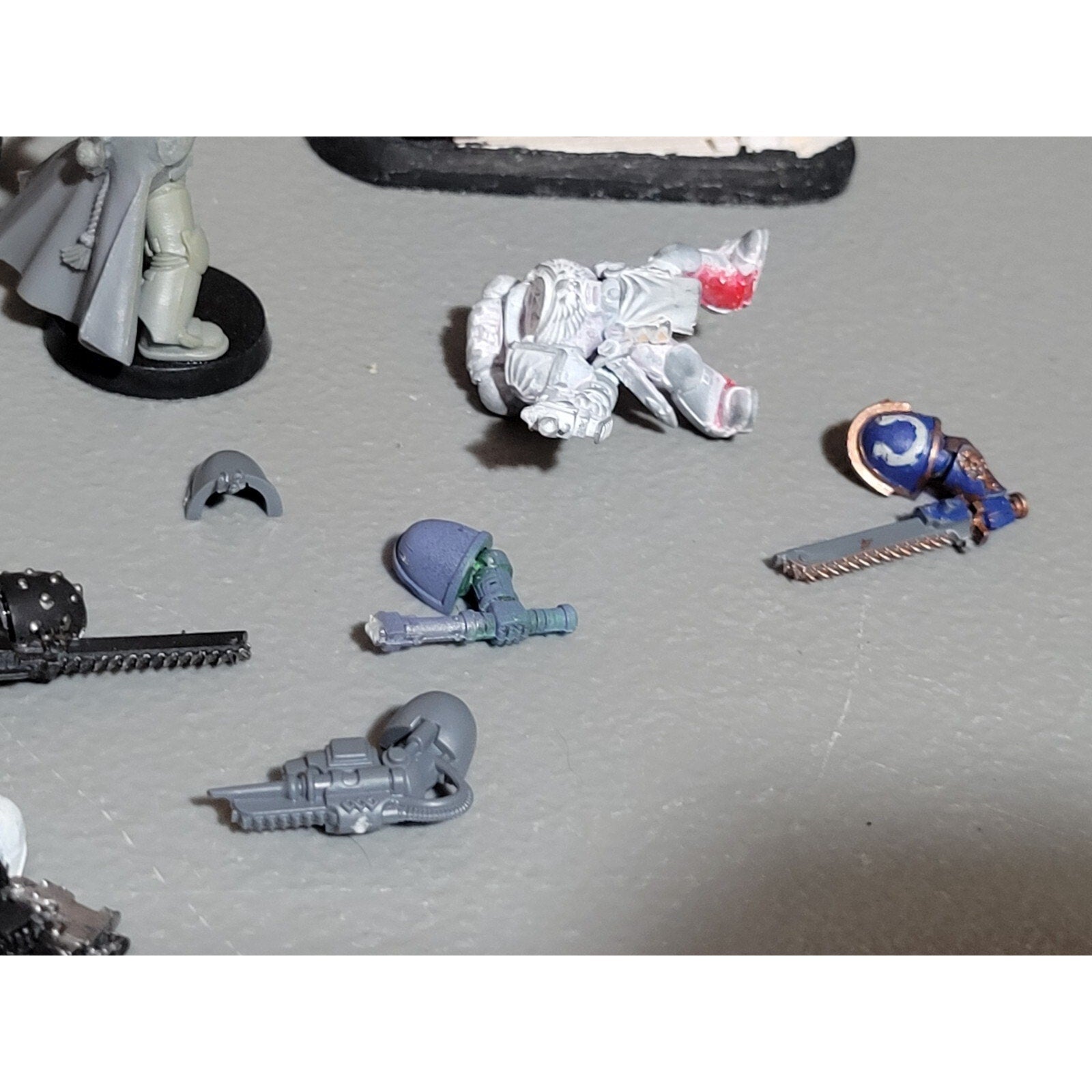 A19115 WARHAMMER 40K SPACE MARINES LOT CAPTAIN BIKE NARTHECIUM ASSAULT
