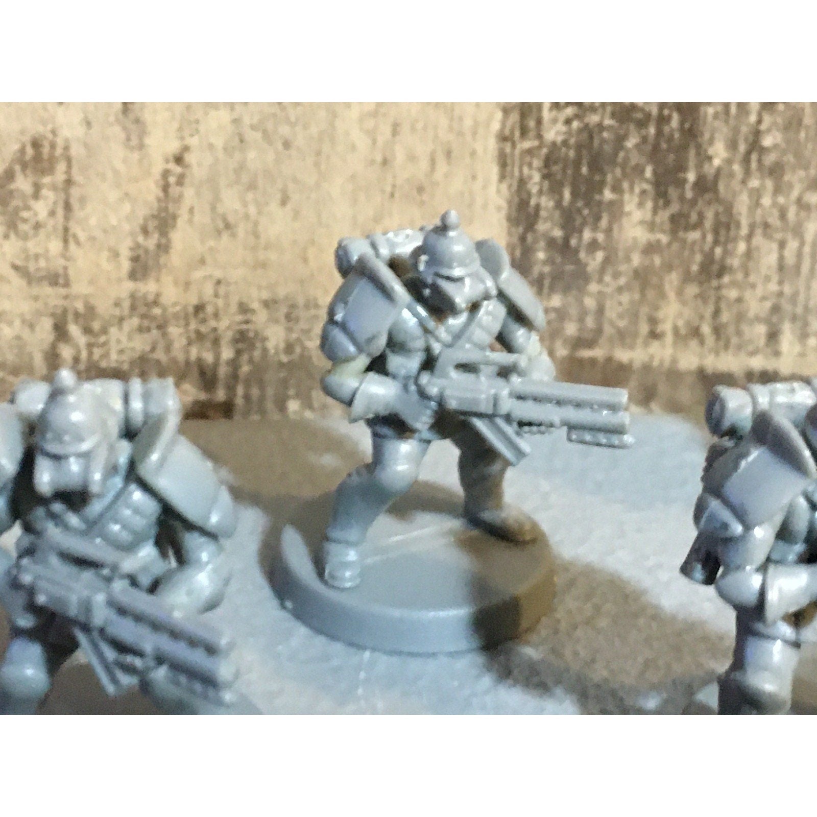 A30062 UNKNOWN TABLE TOP SCI-FI POWER ARMOR SOLDIERS 10 PK WAR GAMES