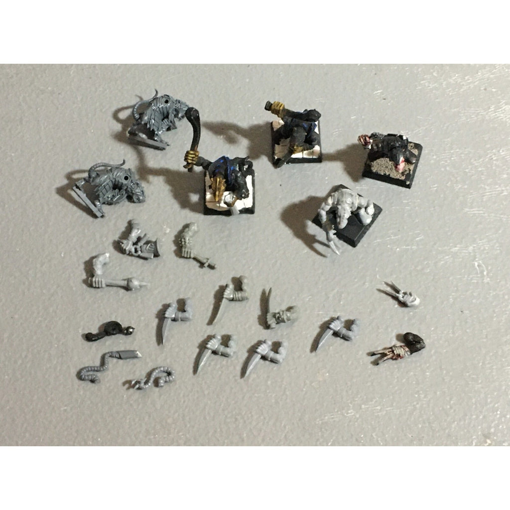 A22307 WARHAMMER FANTASY SKAVEN INCOMPLETE & BITS LOT GAMES WORKSHOP GW
