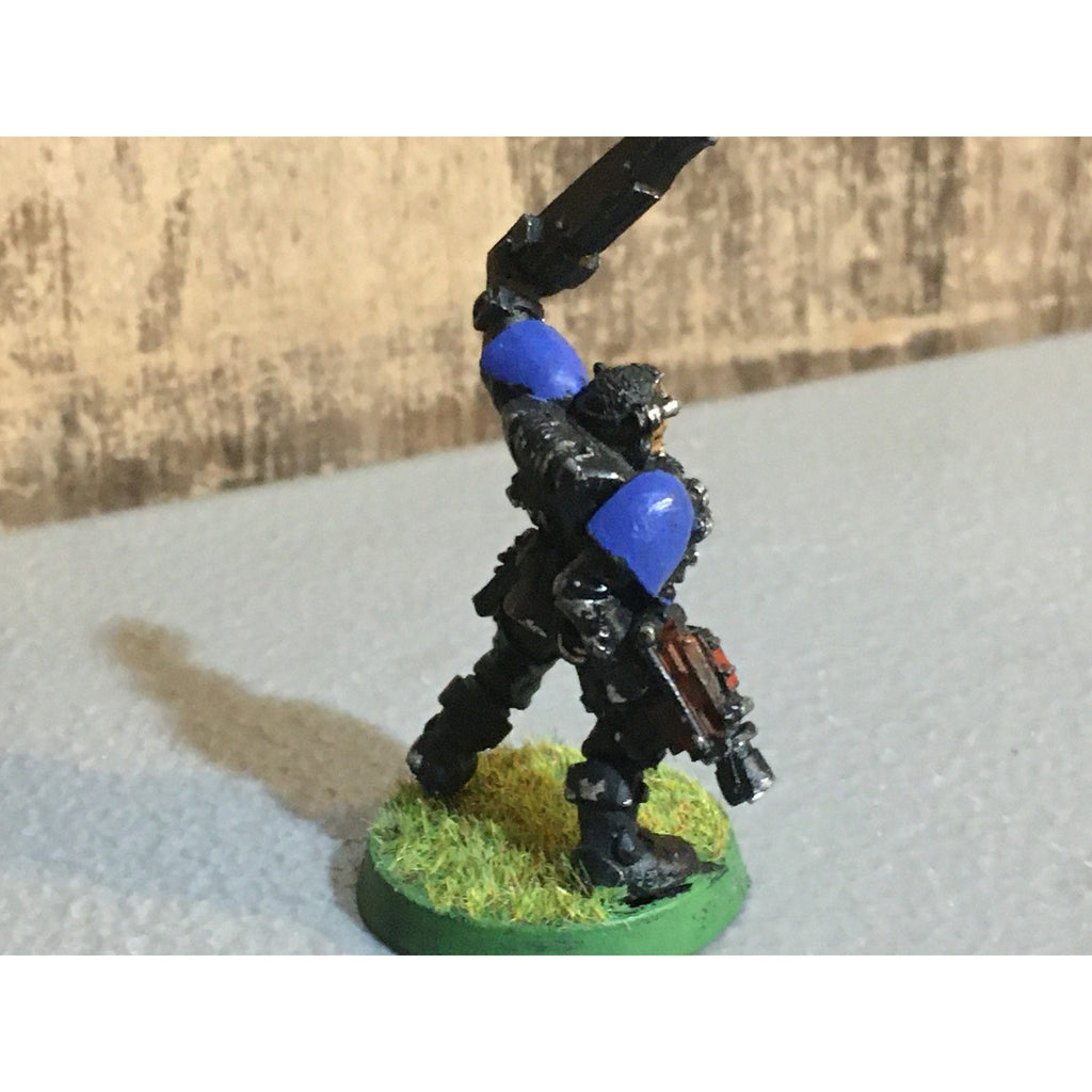 A33825 WARHAMMER 40K SPACE MARINES METAL SCOUT SERGEANT GW