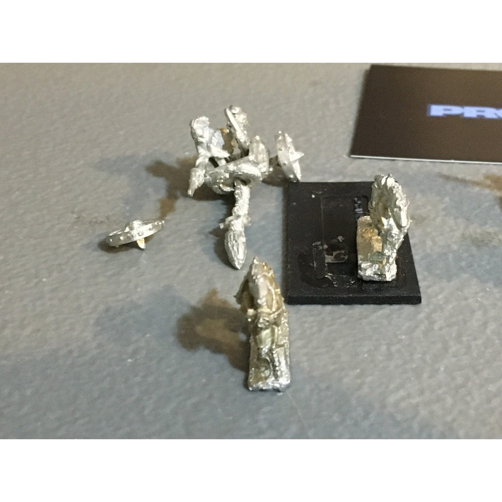 A33669 WARHAMMER WARMASTER UNDEAD METAL CHARIOTS GW GAMES WORKSHOP