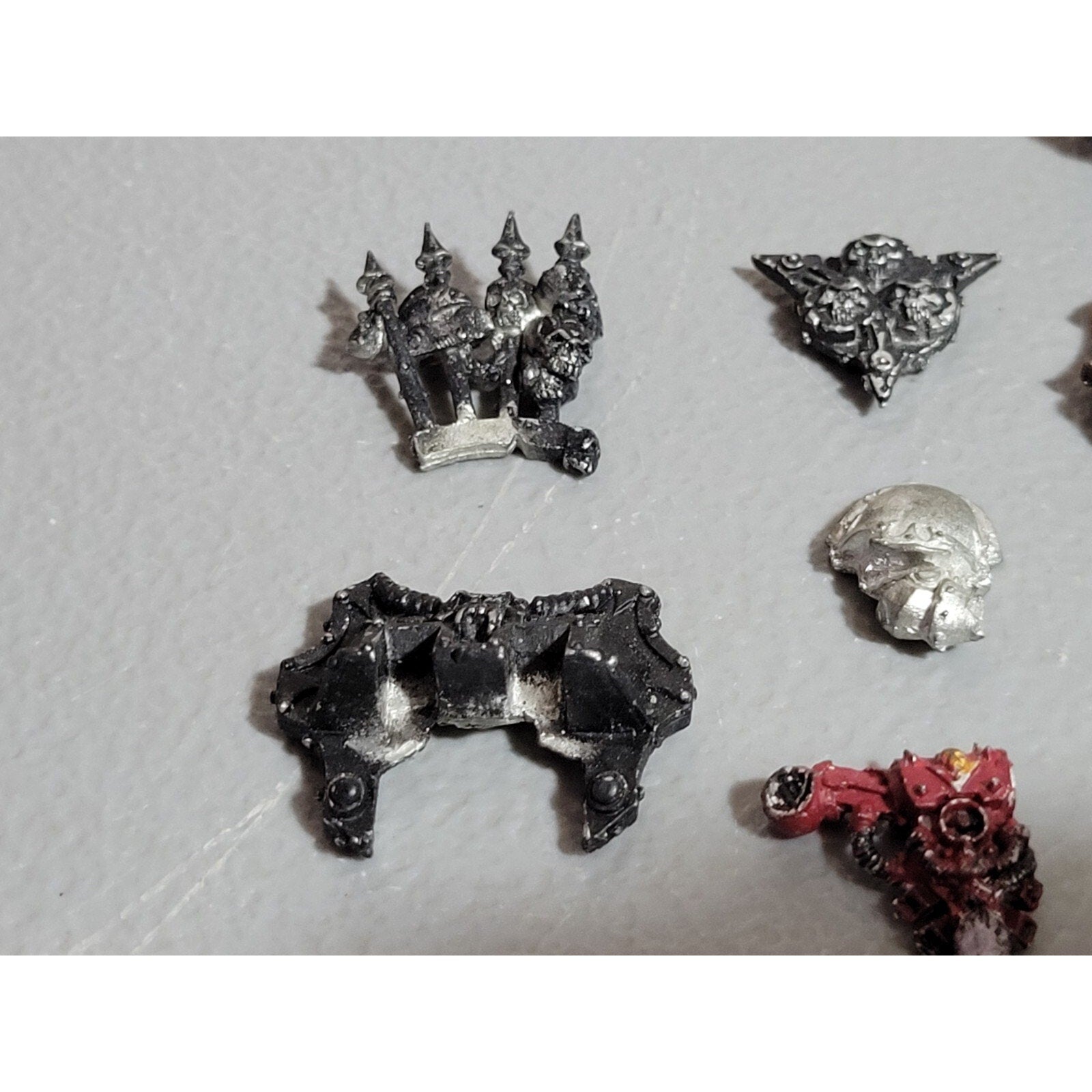 A19077 WARHAMMER 40K CHAOS SPACE MARINES ALL METAL BITS LOT