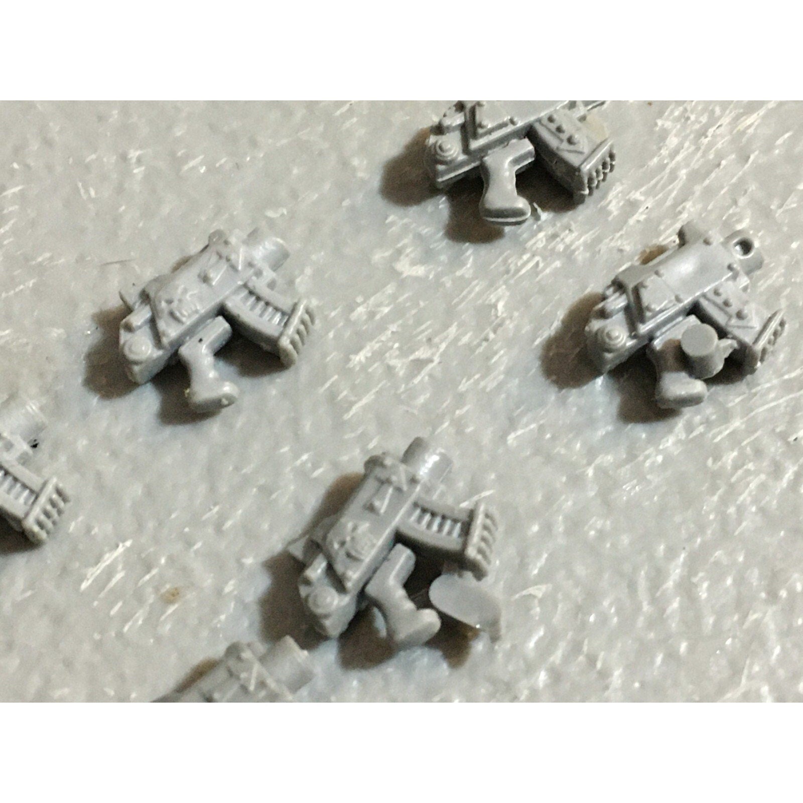 A23144 WARHAMMER 40K CHAOS SPACE MARINES ROGUE TRADER BITS LOT PISTOLS GW