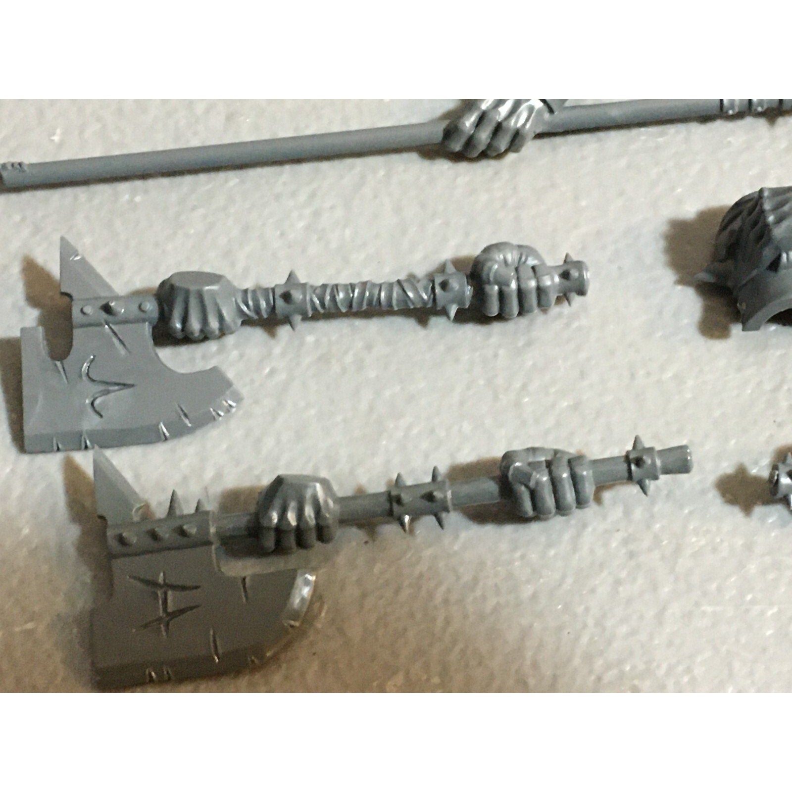 A23170 WARHAMMER FANTASY CHAOS BEASTMEN BITS LOT MINOTAUR MIXD GW GAMES WORKSHOP