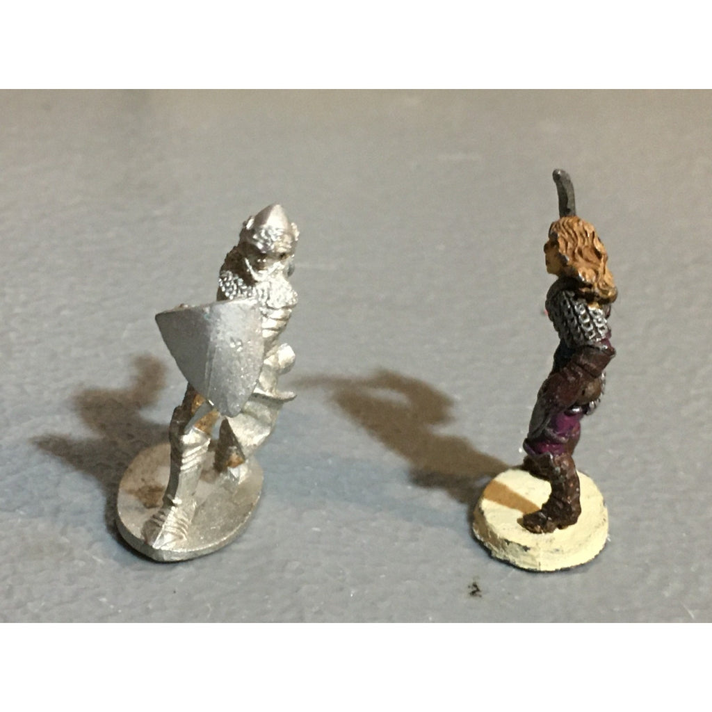 A24861 UNBRANDED METAL TABLETOP OLD OOP D&D FANTASY WARRIORS KNIGHTS MINIATURES