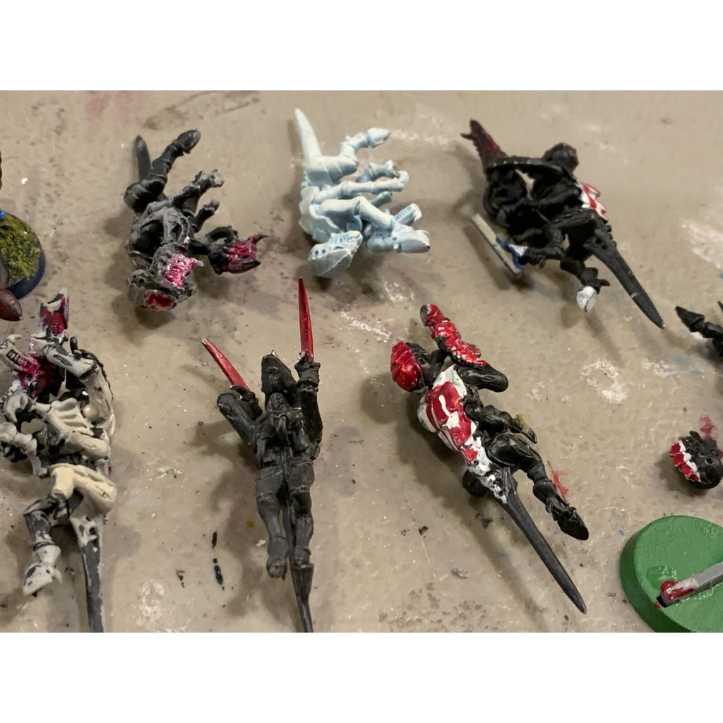 A23023 WARHAMMER 40K TYRANIDS BITS LOT INCOMPLETE GAUNTS RIPPER 1 METAL
