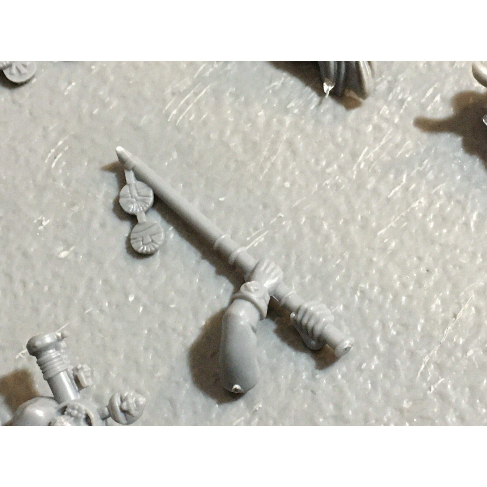 A23401 WARHAMMER FANTASY DWARFS BITS LOT WARRIORS TORSO BANNER GAMES WORKSHOP GW