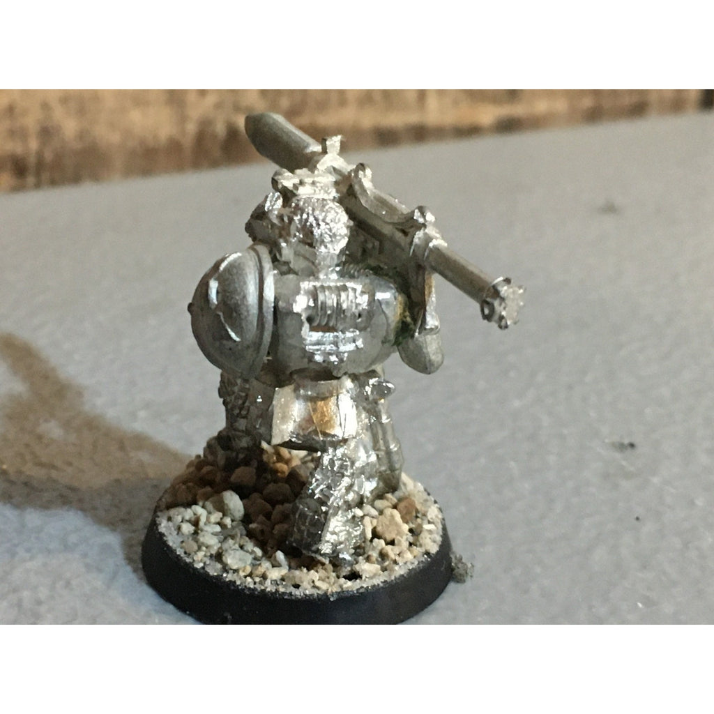 A33818 WARHAMMER 40K SPACE MARINES METAL SCOUT MISSILE LAUNCHER GW