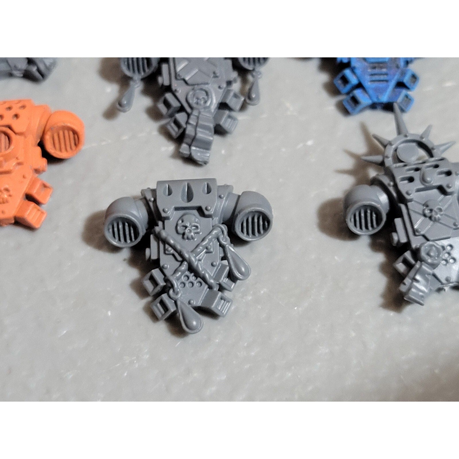 A19066 WARHAMMER 40K SPACE MARINES BLOOD ANGELS BACKPACK 11 PK BITS LOT