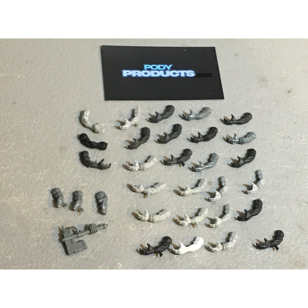 A33573 WARHAMMER 40K SPACE ORKS BITS LOT ARMS GW GAMES WORKSHOP