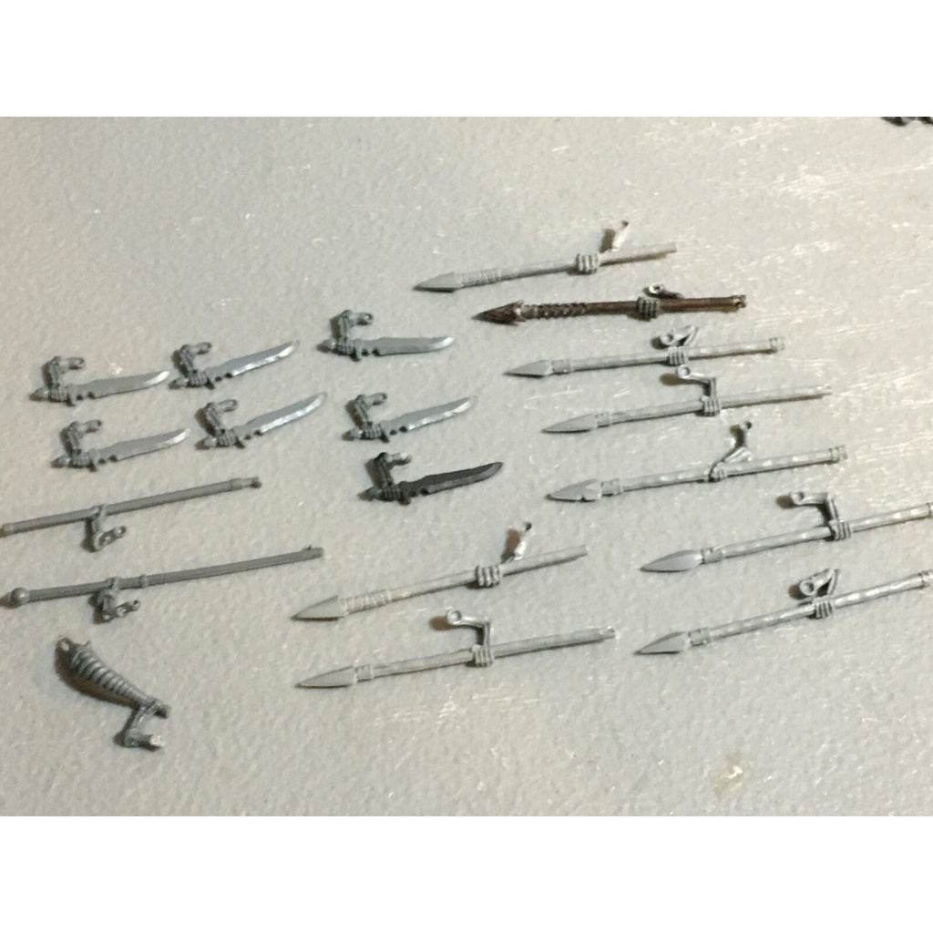 A23419 WARHAMMER FANTASY VAMPIRE COUNTS BITS LOT SKELETON WIGHT SPEAR SWORD ARMS