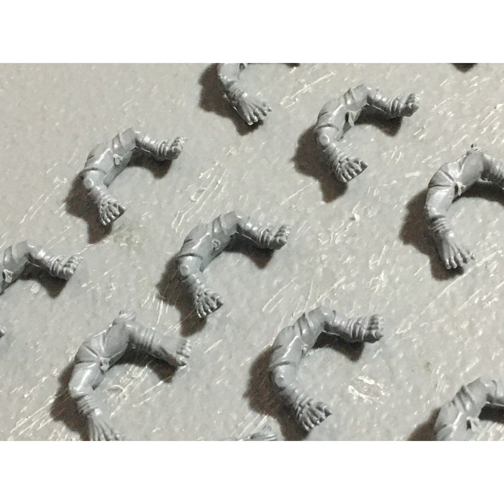 A22627 WARHAMMER FANTASY ORCS & GOBLINS BITS LOT GOBLIN WOLF RIDER LEGS GW