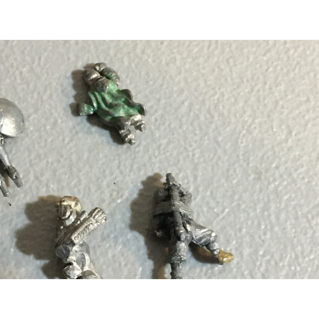 A32532 UNKNOWN METAL MINIATURES INCOMPLETE LOT HUMAN ELF WARRIOR