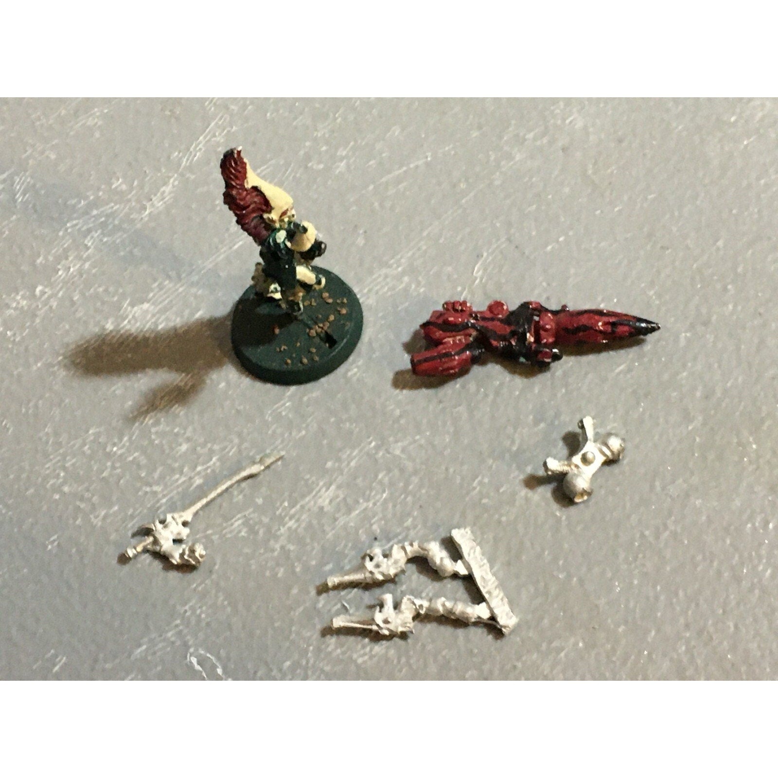 A21008 WARHAMMER 40K METAL ELDAR CRAFTWORLDS BITS LOT PISTOL BANSHEE WEAPON