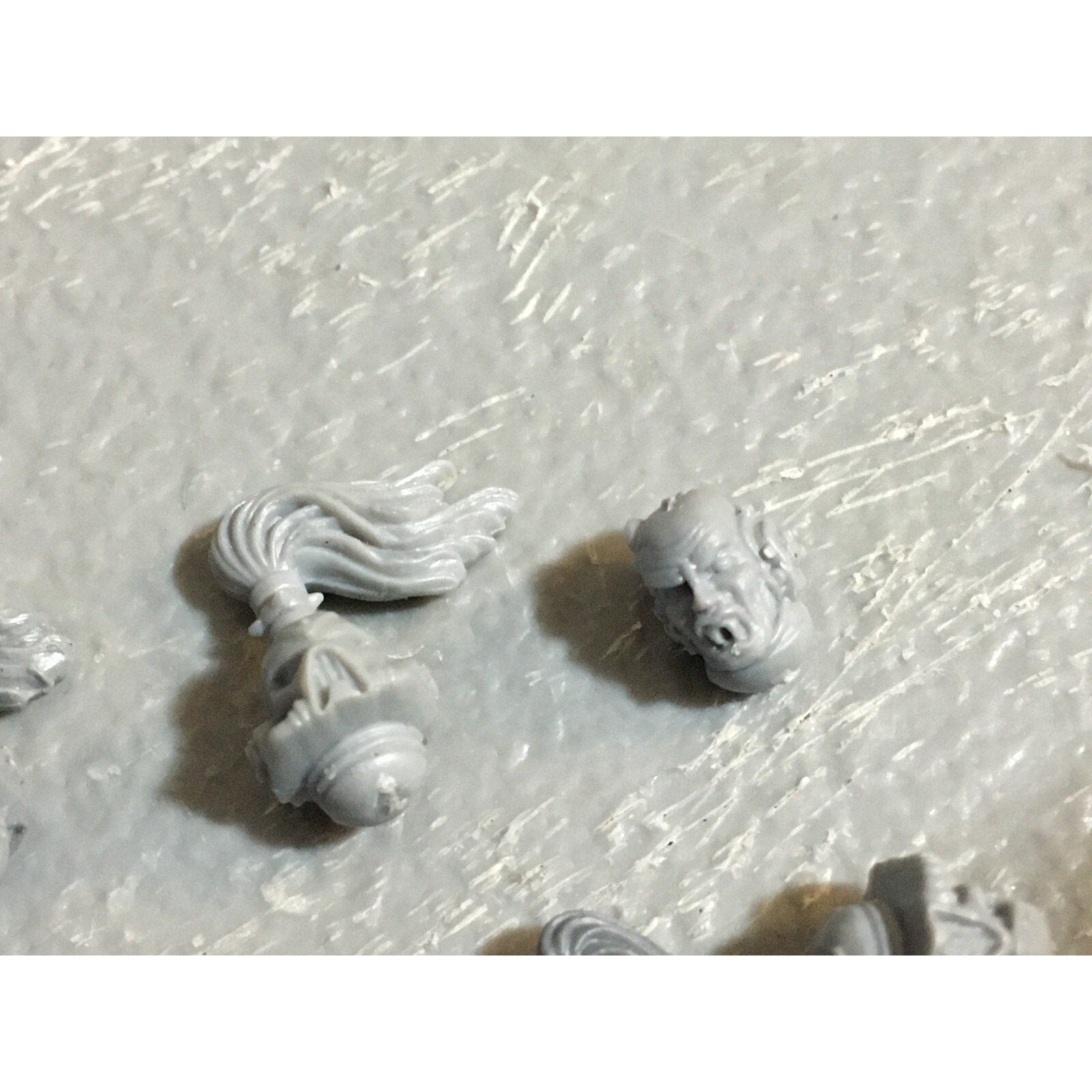 A23093 WARHAMMER 40K CHAOS SPACE MARINES BITS LOT ARMS BOLTERS GAMES WORKSHOP GW