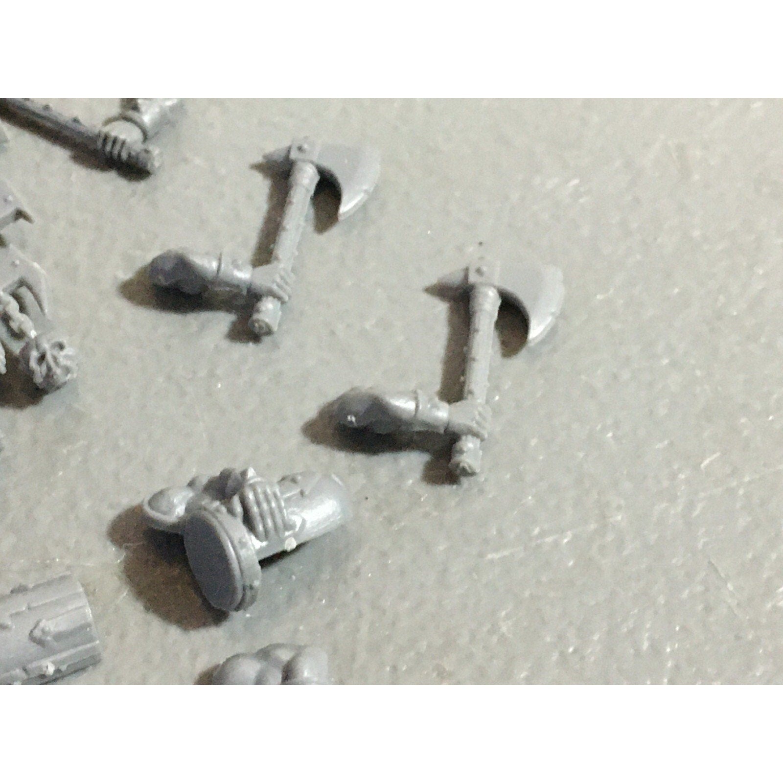 A22183 WARHAMMER FANTASY CHAOS MORTALS BITS LOT MIXED MARAUDER COMMAND & ARMS GW