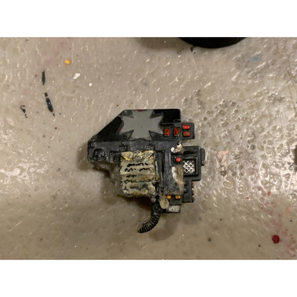 A23196 WARHAMMER 40K SPACE MARINES BLACK TEMPLARS INCOMPLETE BITS LOT ONE METAL