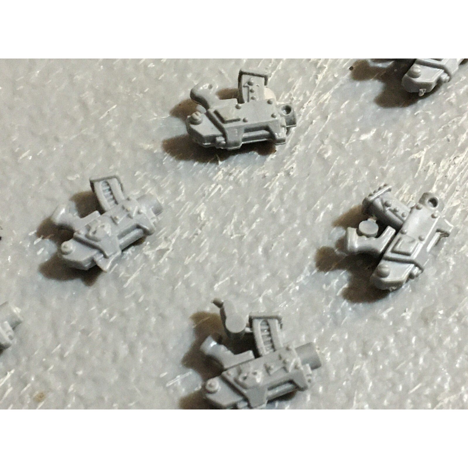 A23144 WARHAMMER 40K CHAOS SPACE MARINES ROGUE TRADER BITS LOT PISTOLS GW