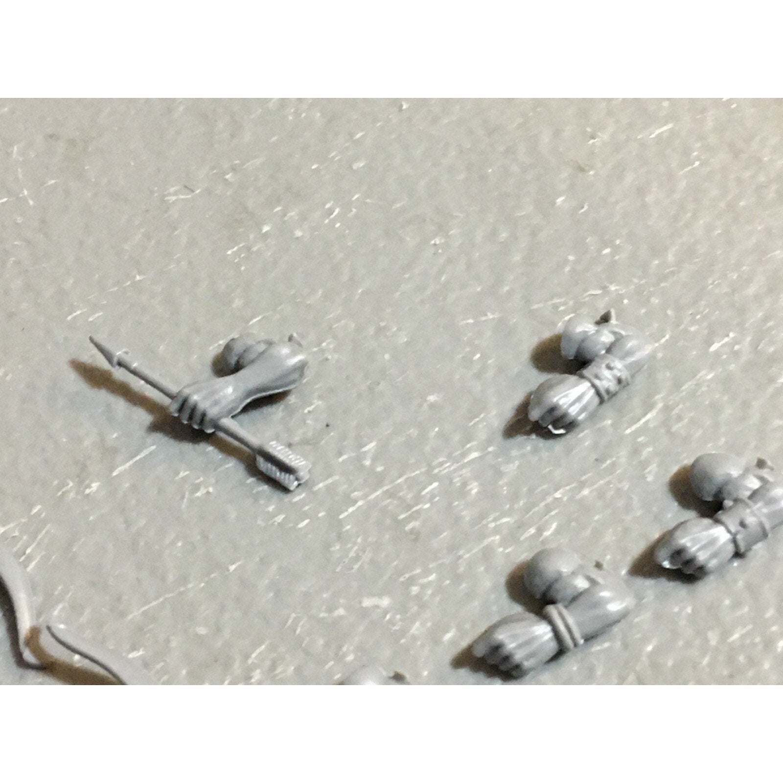 A23393 WARHAMMER FANTASY ORCS & GOBLINS BITS LOT WOLF RIDERS ARMS GW