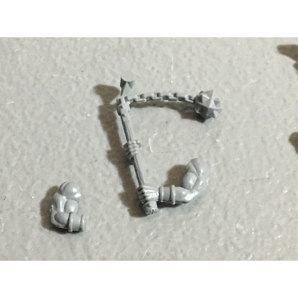 A22254 WARHAMMER FANTASY CHAOS MORTALS BITS LOT MARAUDER FLAILS GAMES WORKSHOP