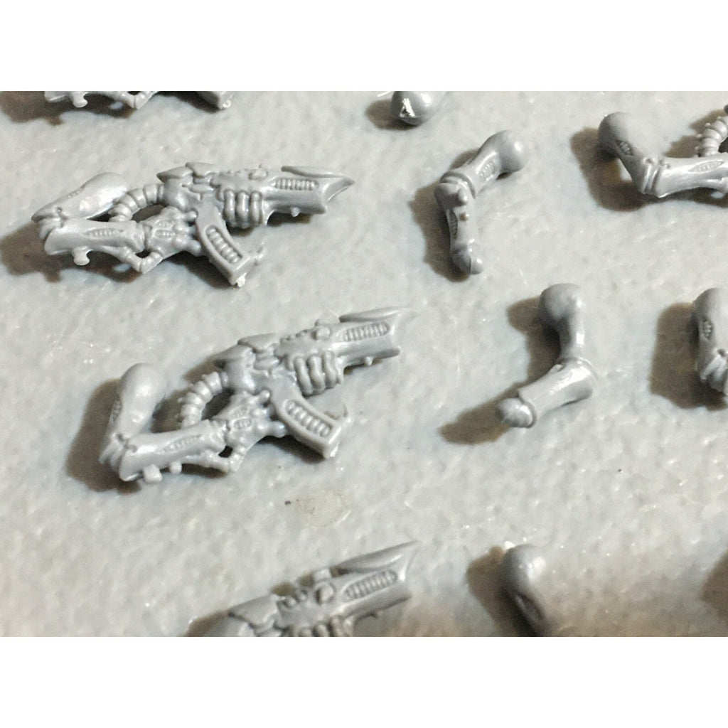 A23049 WARHAMMER 40K TYRANIDS BITS LOT FLESHBORERS TERMAGANTS GAMES WORKSHOP GW