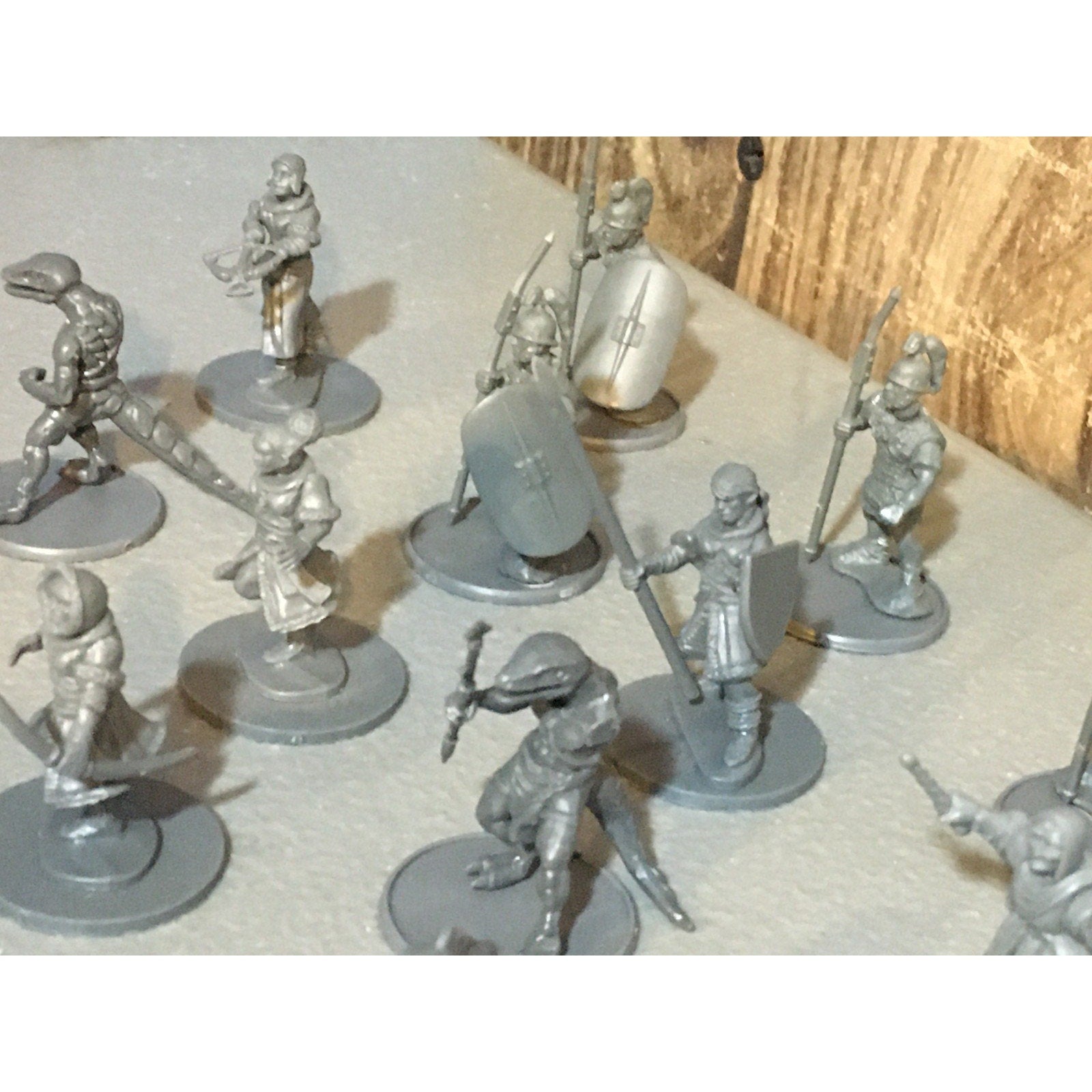 A30070 WARLORD GAMES UNKNOWN MIXED LOT SOLDIERS TOWNSFOLK LIZARDMEN INCOMPLETE