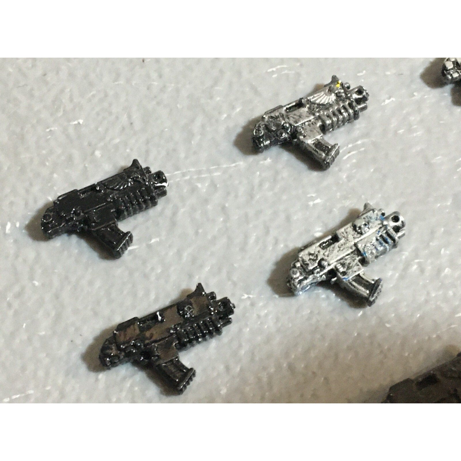 A22960 WARHAMMER 40K SPACE MARINES BITS LOT BOLTERS SPECIALS GAMES WORKSHOP GW