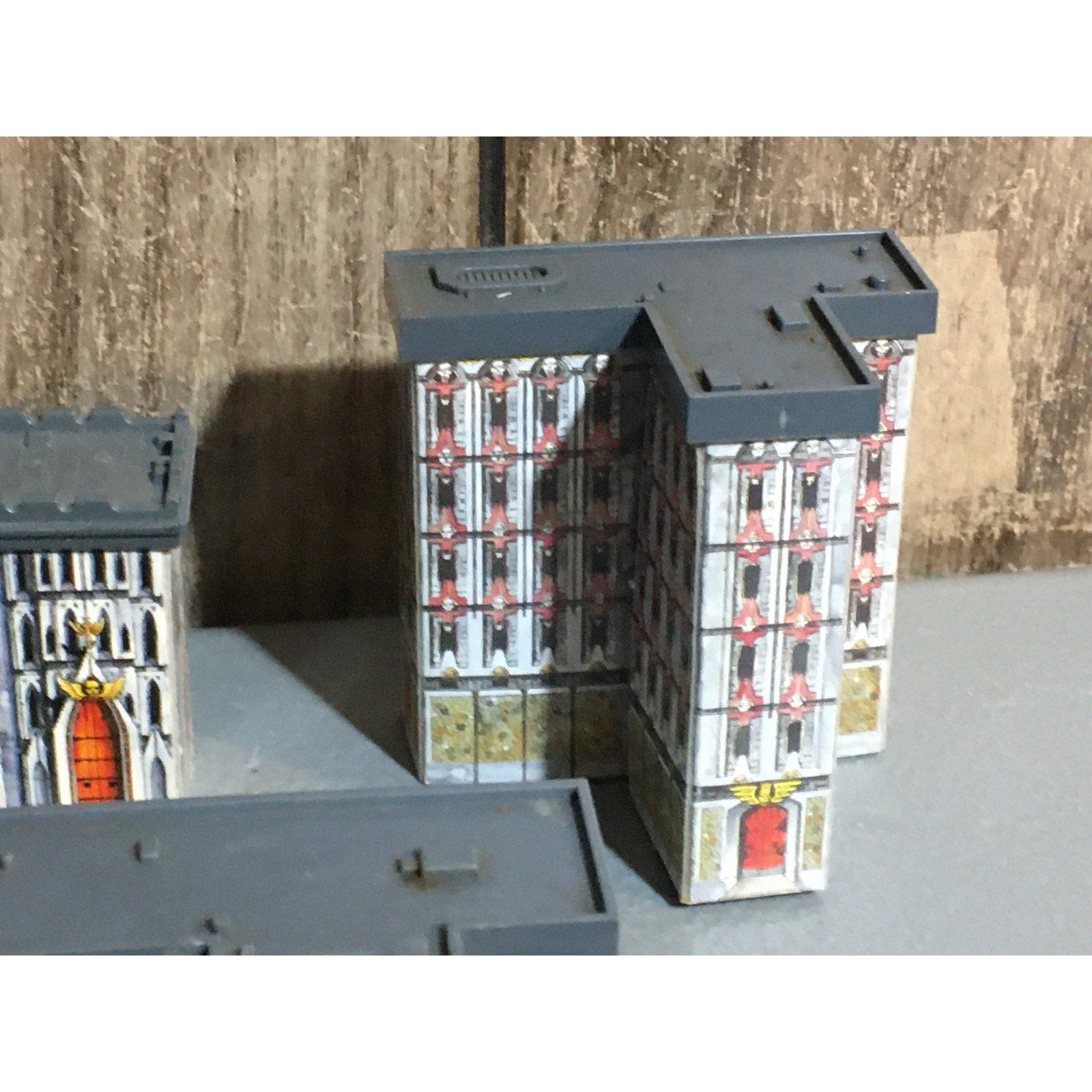 A31675 WARHAMMER EPIC 40K TERRAIN BUILDINGS PLASTIC & CARDSTOCK 6 PK