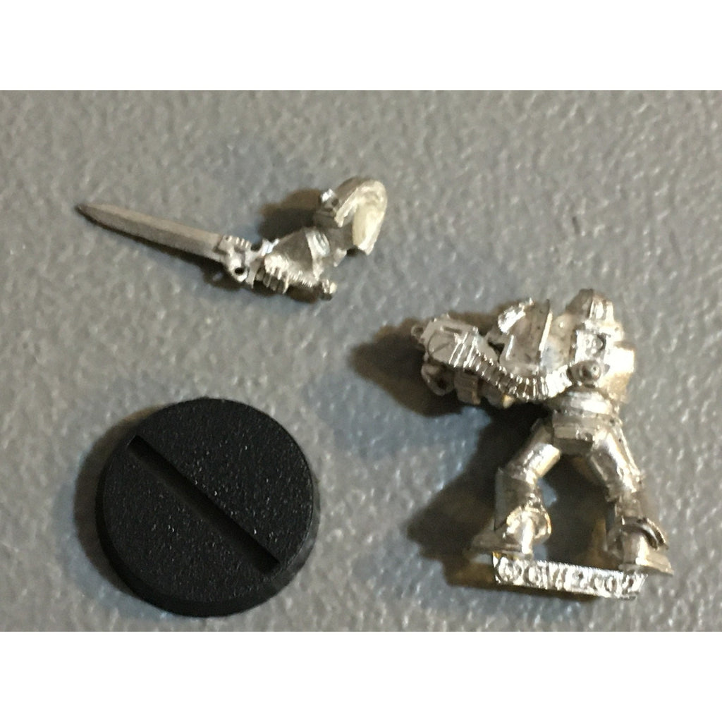 A33833 WARHAMMER 40K SPACE MARINES GREY KNIGHTS METAL JUSTICAR NO BACKPACK GW