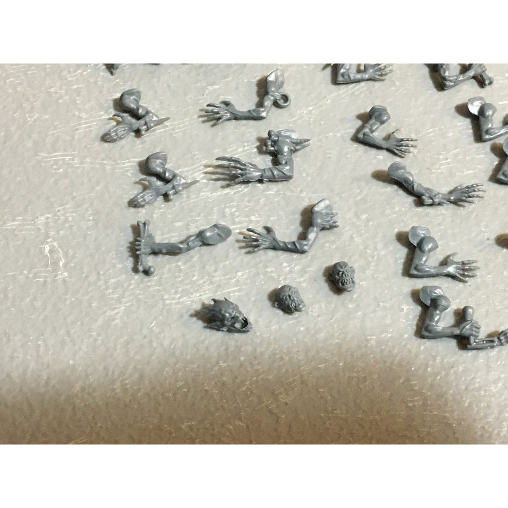 A23456 WARHAMMER FANTASY VAMPIRE COUNTS UNDEAD BITS LOT GHOUL ARMS GW