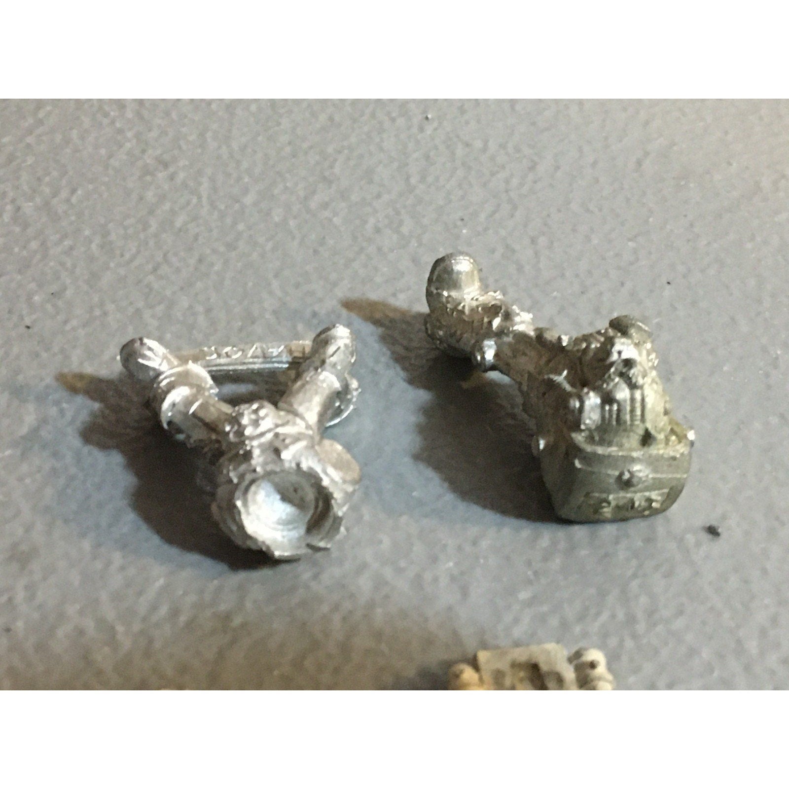 A32818 WARHAMMER 40K CHAOS MARINES WOLVES METAL BITS & INCOMPLETE LOT GW