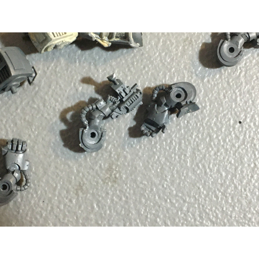 A29087 WARHAMMER 40K SPACE MARINES TERMINATORS INCOMPLETE LOT GW
