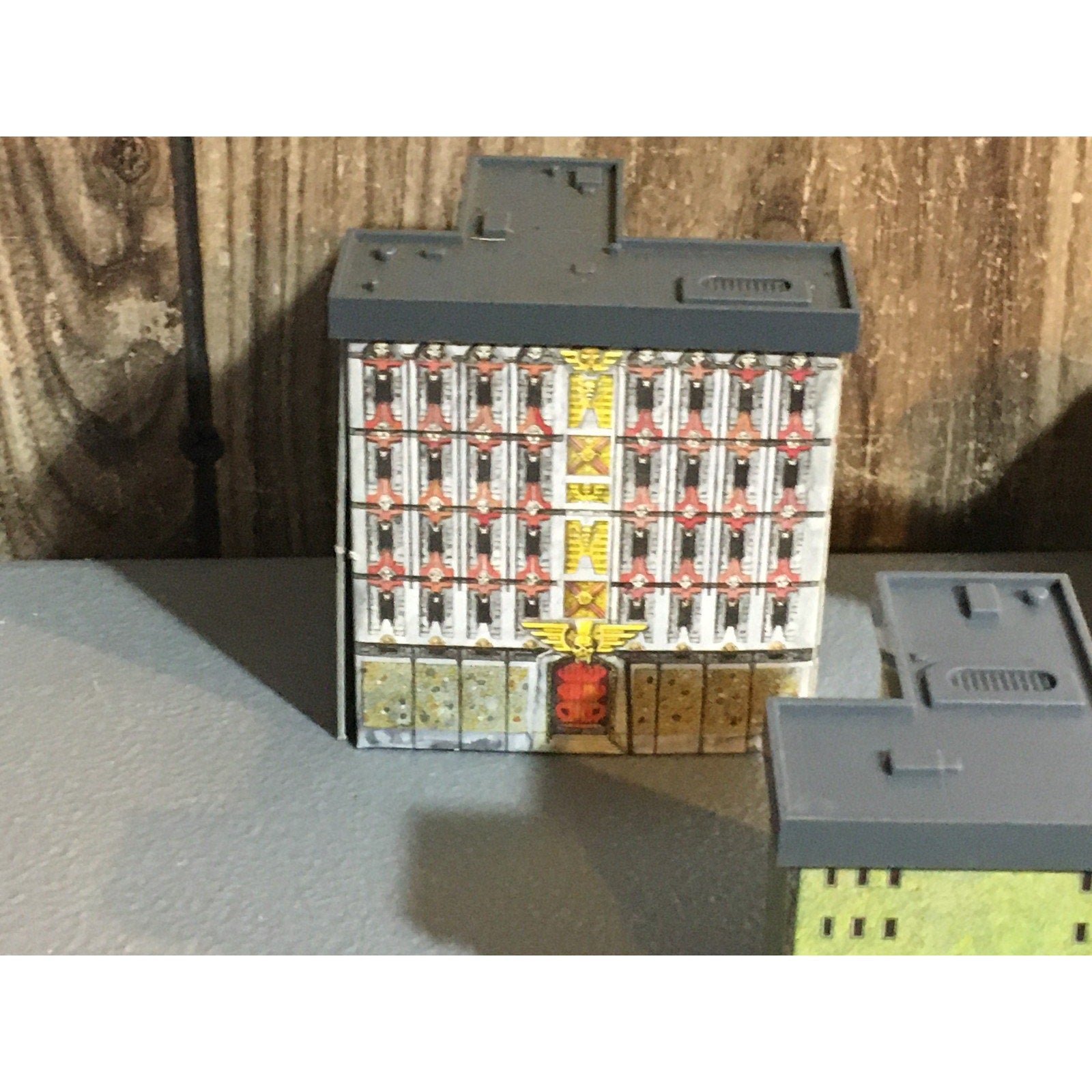A31672 WARHAMMER EPIC 40K TERRAIN BUILDINGS PLASTIC & CARDSTOCK 6 PK