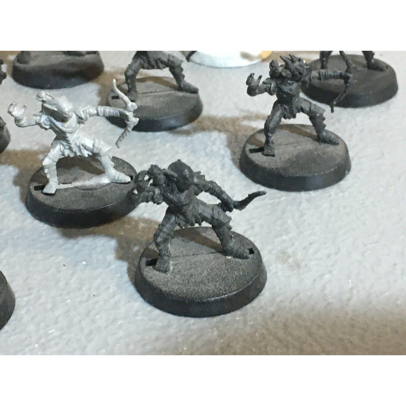 A30305 LOTR LORD OF THE RINGS GW GAMES WORKSHOP MORIA GOBLINS BOWS 12 PK