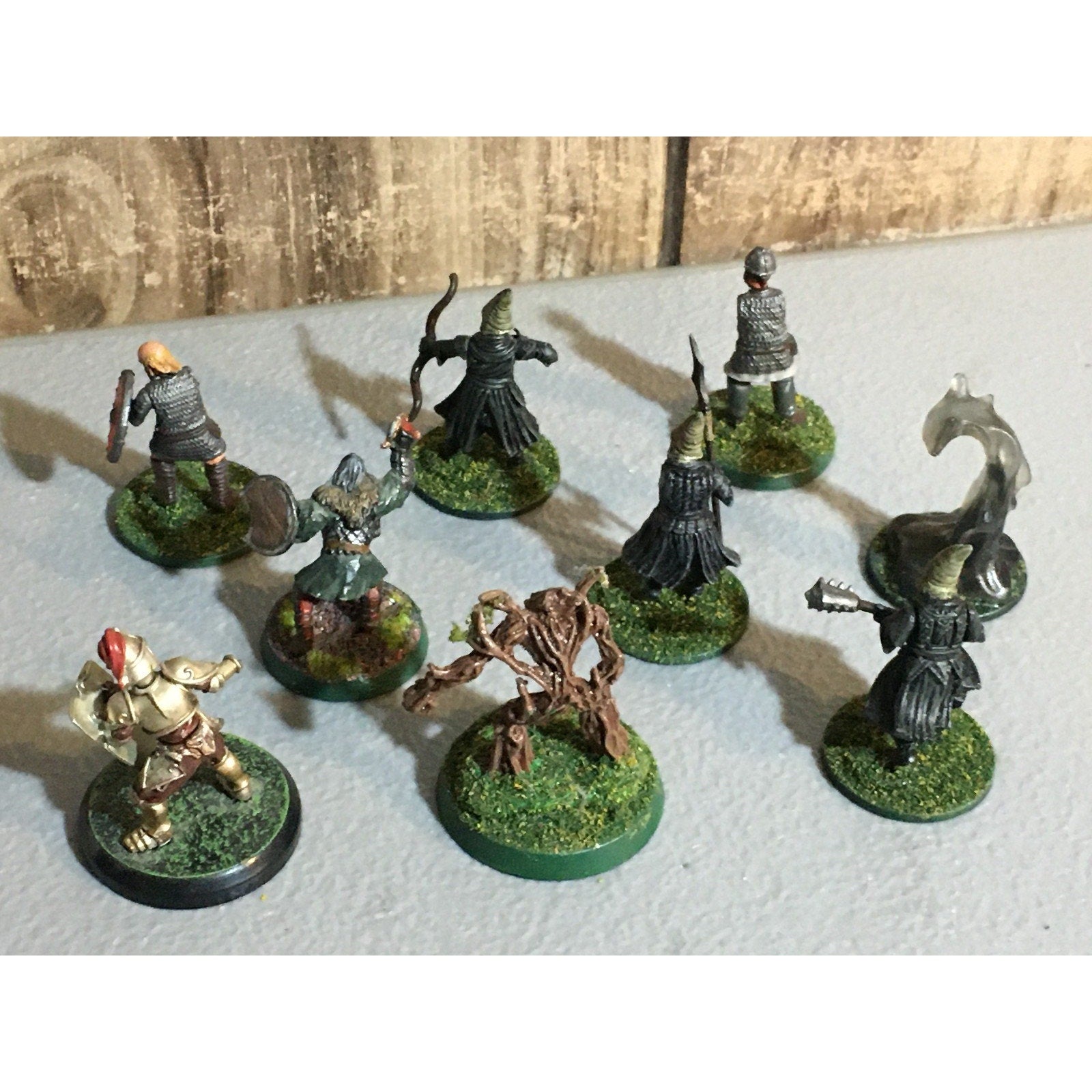 A32502 UNKNOWN PLASTIC MINIATURES HUMAN ORC DRYAD INCOMPLETE