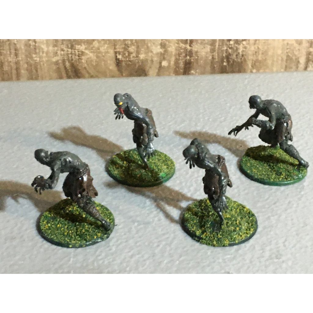 A32500 WIZARDS WIZKIDS PAIZO D&D MINIATURES PLASTIC GHOUL 4 PK PAINT BASE