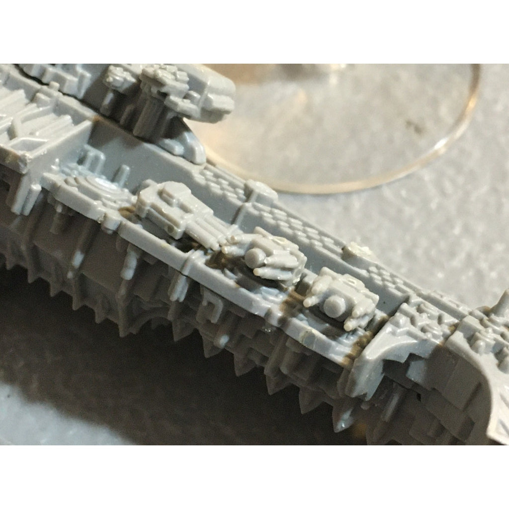 A32828 WARHAMMER 40K BATTLEFLEET GOTHIC CHAOS CRUISER MISS GUN BANK BIT GW