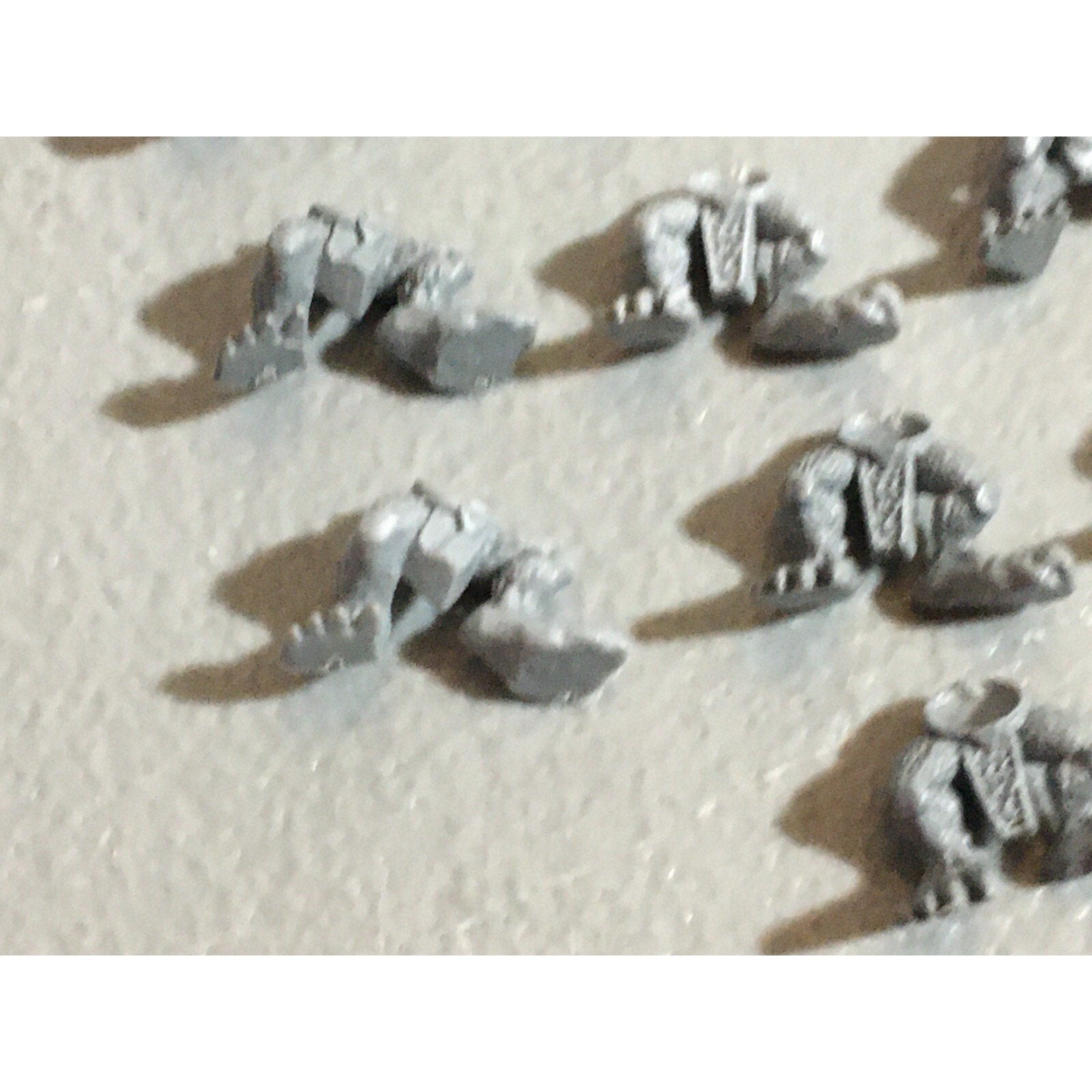 A22301 WARHAMMER FANTASY SKAVEN BITS LOT CLANRAT LEGS GAMES WORKSHOP GW