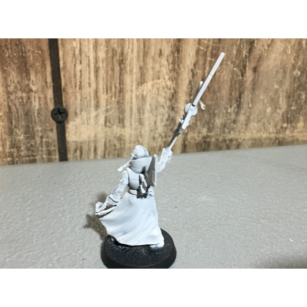 A20661 WARHAMMER 40K TAU EMPIRE ETHEREAL FINECAST GAMES WORKSHOP