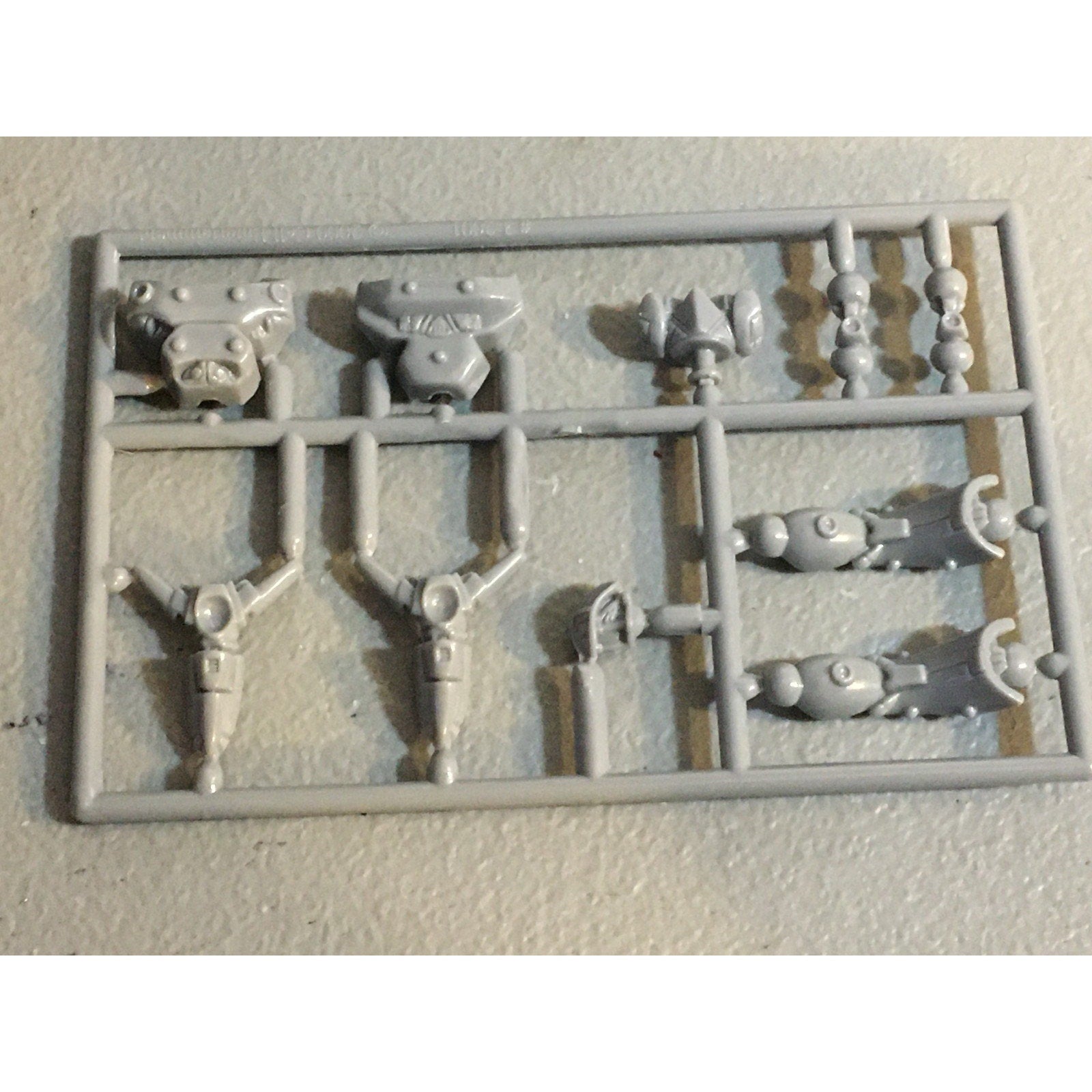 A32585 UNKNOWN PLASTIC MINIATURES BITS & INCOMPLETE LOT SPACE SOLDIER SCI-FI