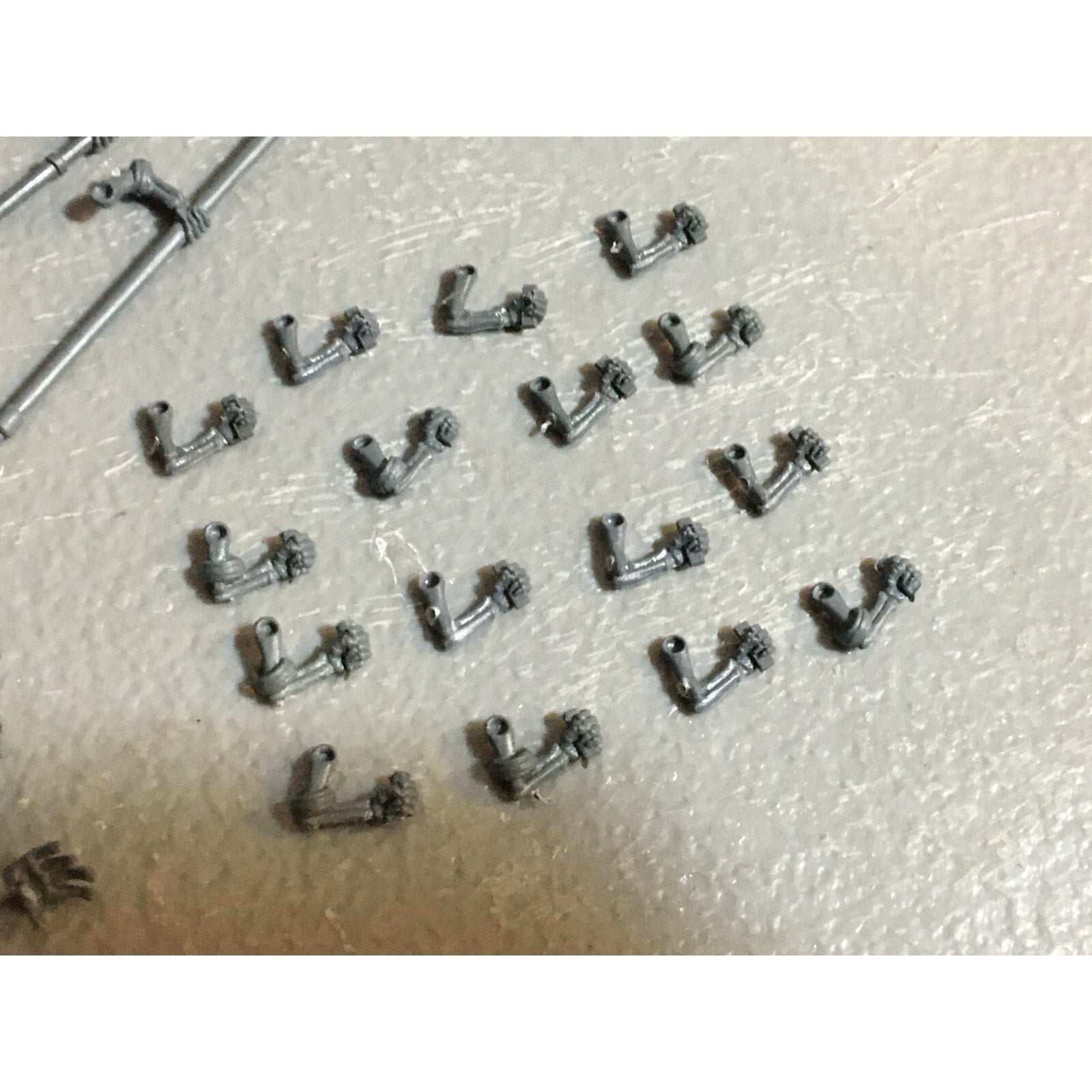 A23423 WARHAMMER FANTASY VAMPIRE COUNTS UNDEAD BITS LOT SKELETON WIGHT MIXED GW