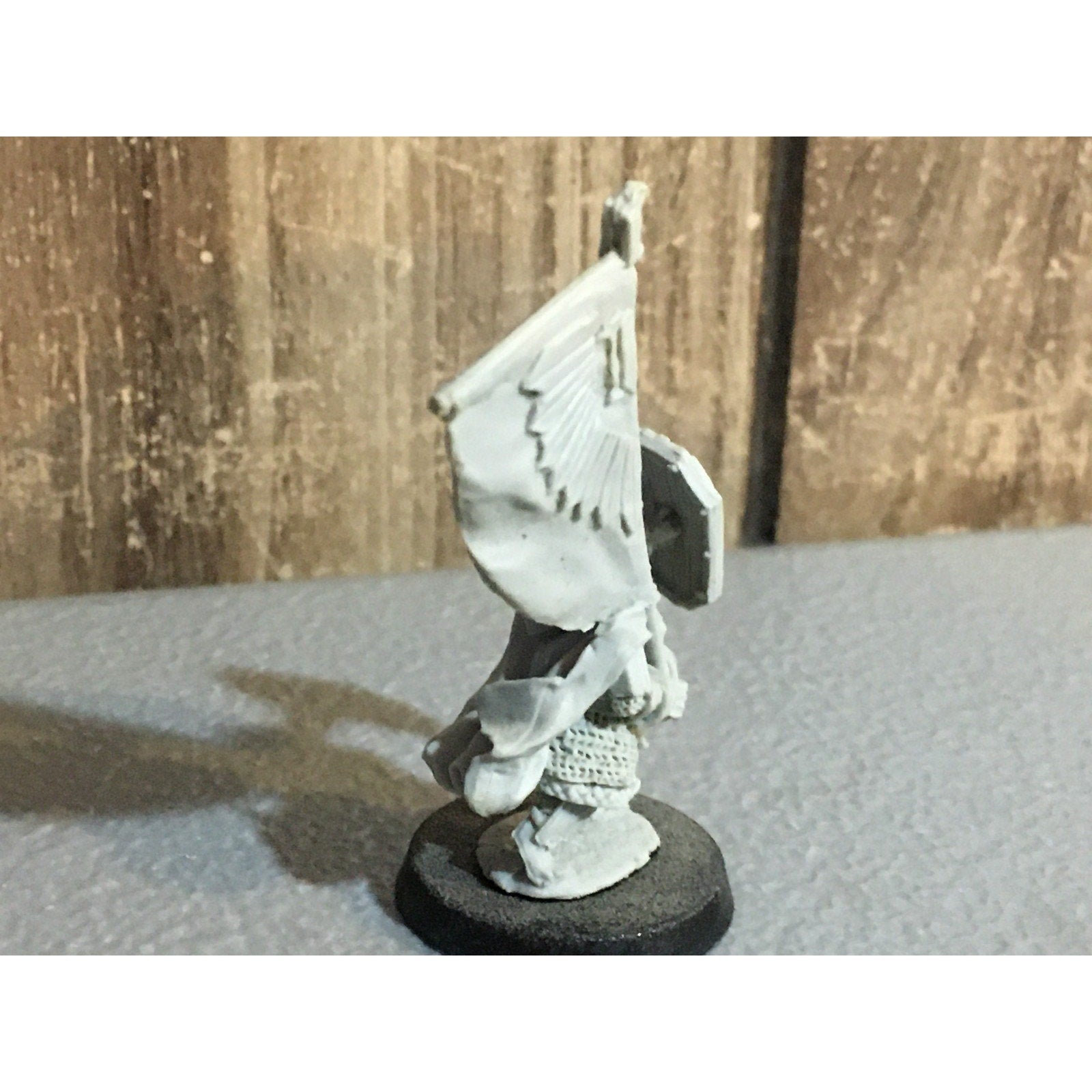 A30027 LOTR LORD OF THE RINGS GAMES WORKSHOP DWARF HERALD BANNER BEARER FINECAST