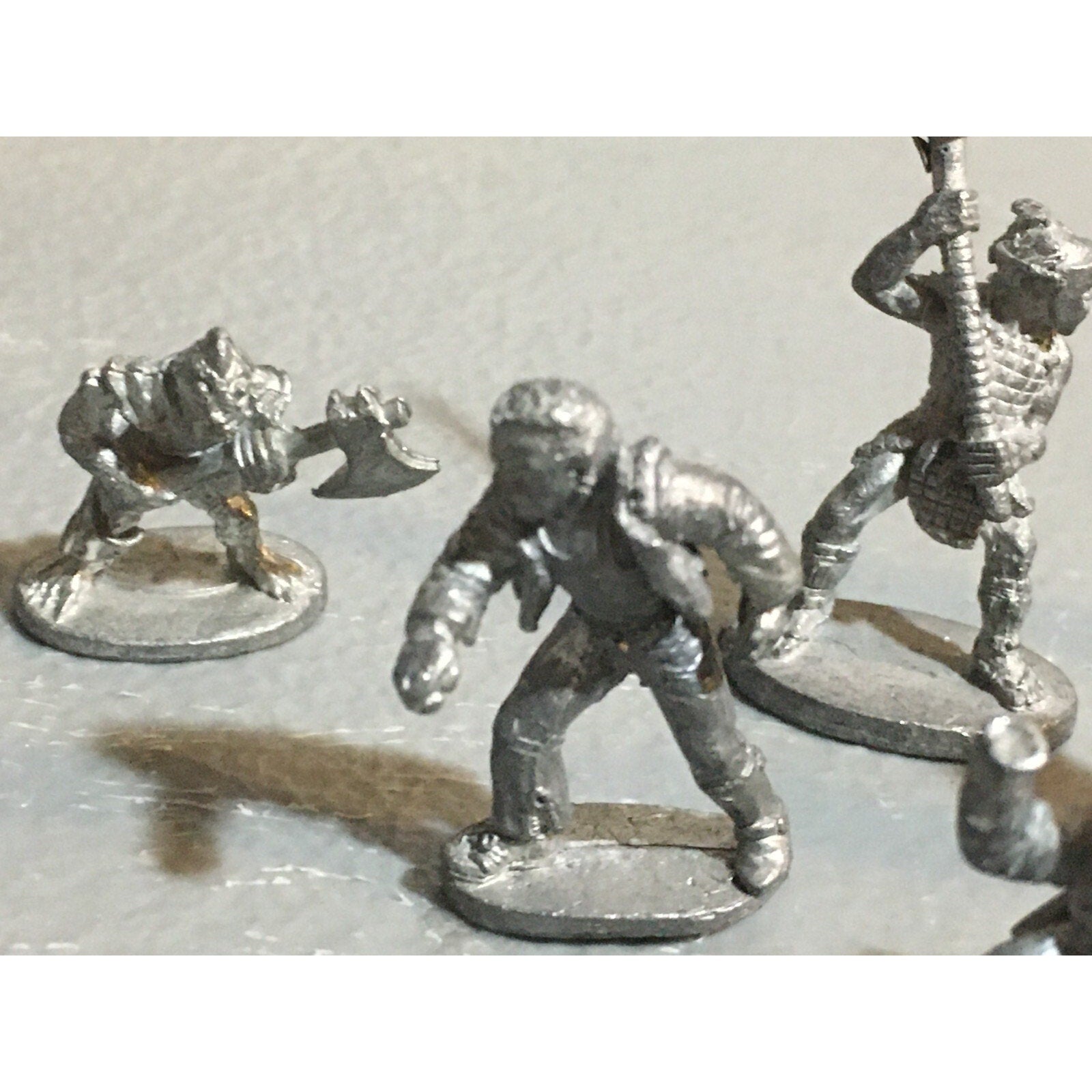A6558 GRENADIER 8 PK METAL OOP MINIATURES WARRIOR NINJA MUSICIAN 1 INCOMPLETE