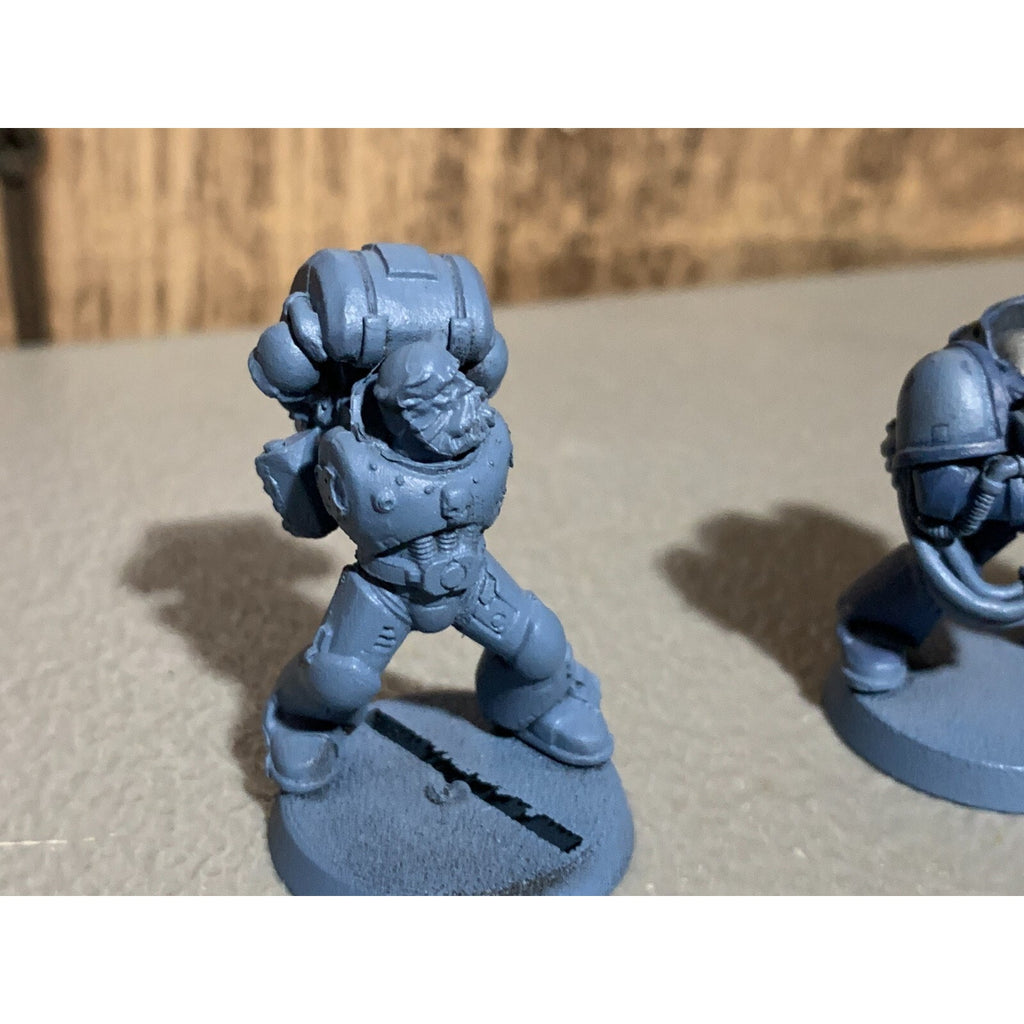 A17713 WARHAMMER 40K SPACE MARINES WOLVES METAL DEVASTATORS 2 PK MISS 1 HEAD