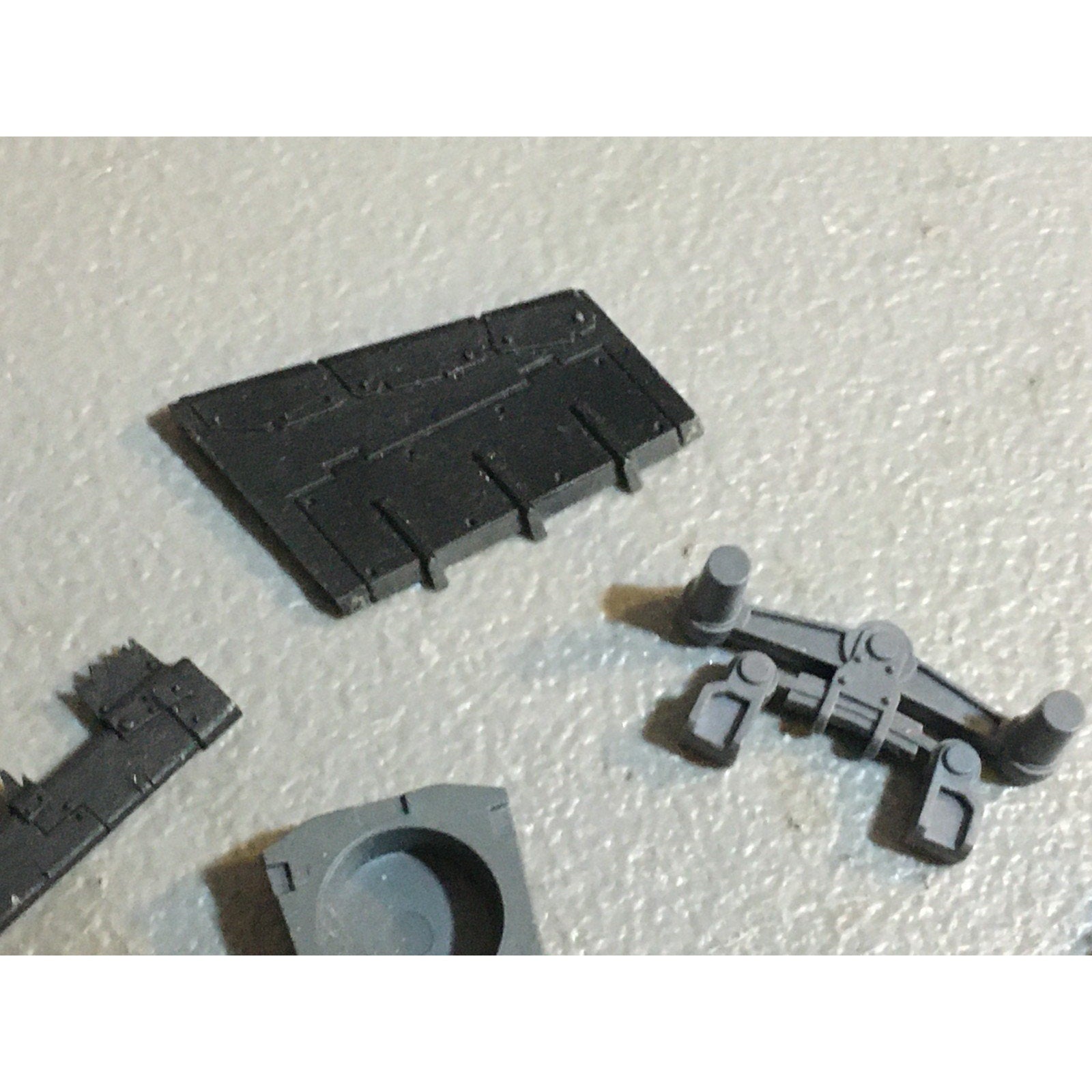 A33119 WARHAMMER 40K SPACE ORKS BITS LOT MIXED RANDOM GW GAMES WORKSHOP