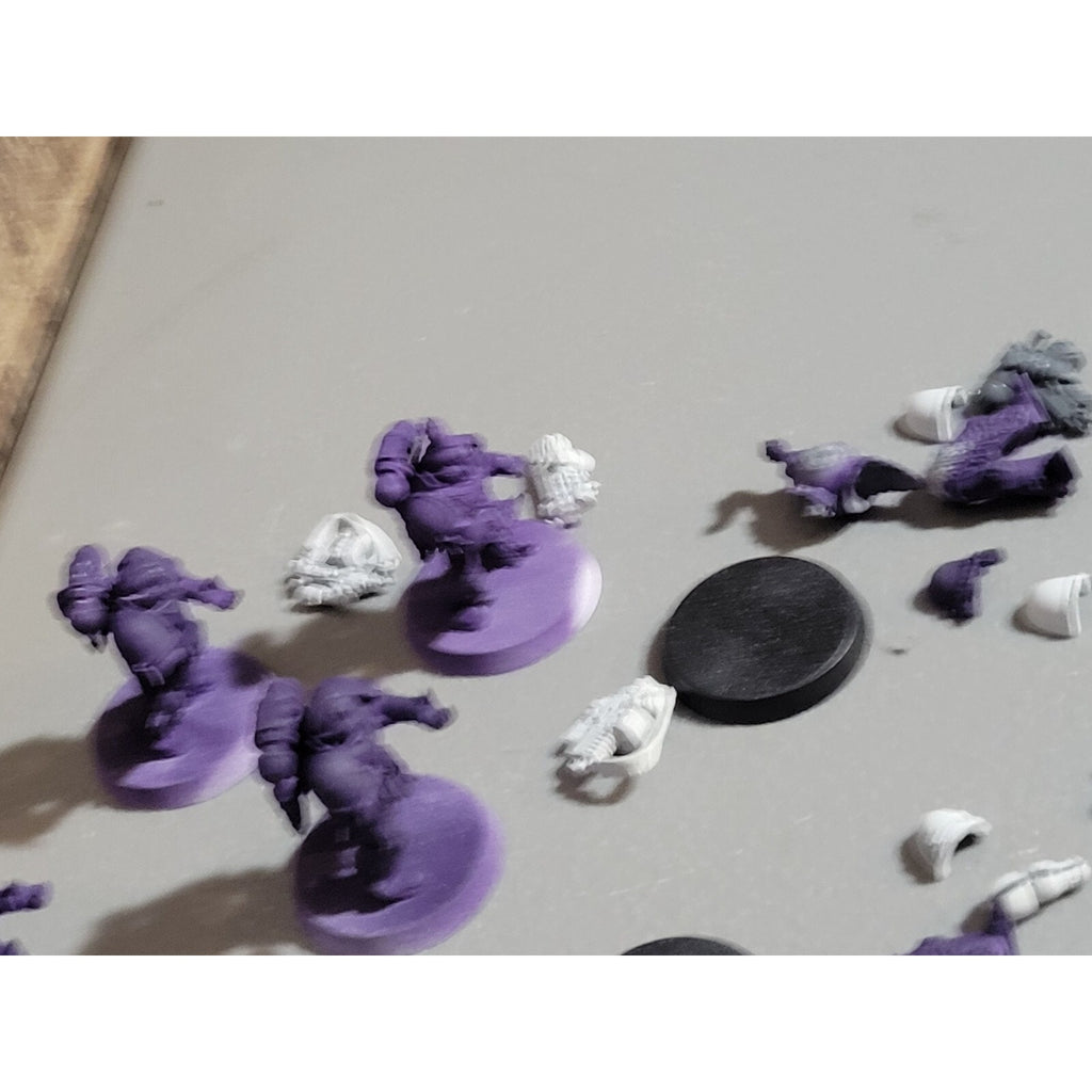 A18249 WARHAMMER 40K SPACE MARINES WOLVES 10 PK GREY HUNTERS MISS 2 BACKPACKS