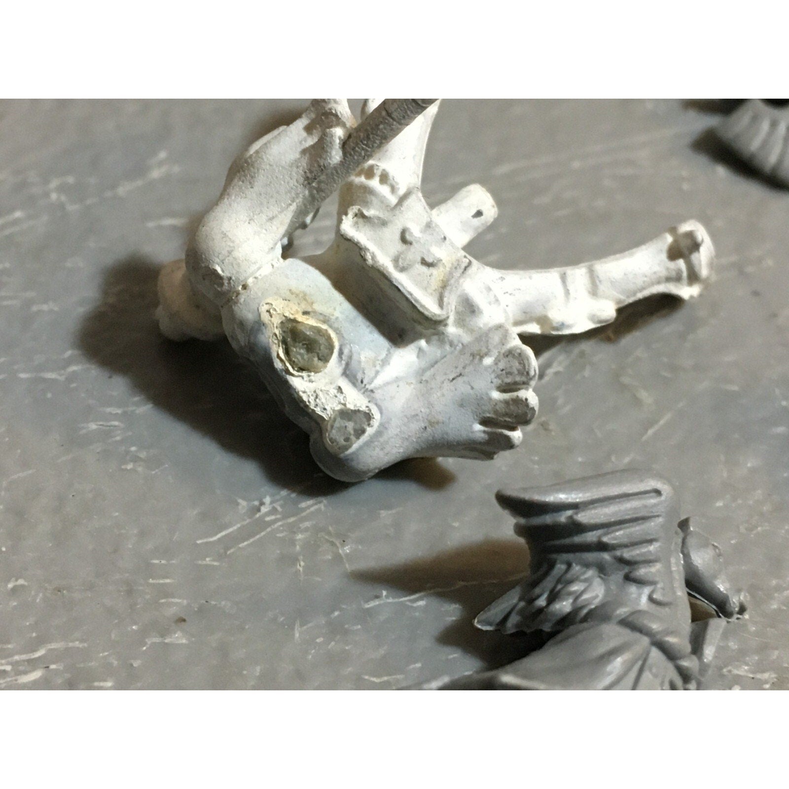 A23254 WARHAMMER FANTASY BRETONNIA KNIGHTS BITS + BOWMEN LOT GAMES WORKSHOP GW