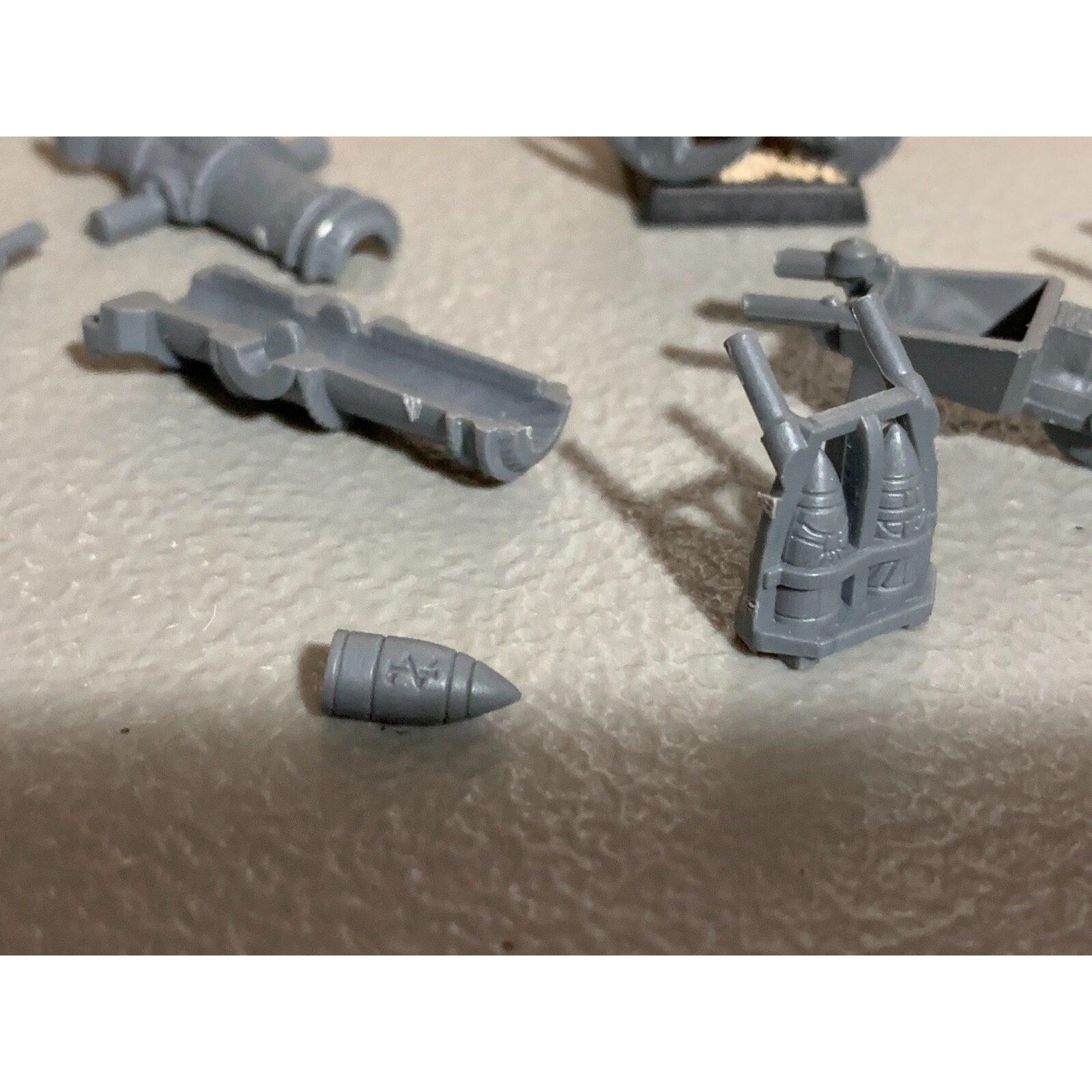 A16705 WARHAMMER AOS FANTASY DWARFS DWARVES ARTILLERY WHEELBARROW CANNON BITS